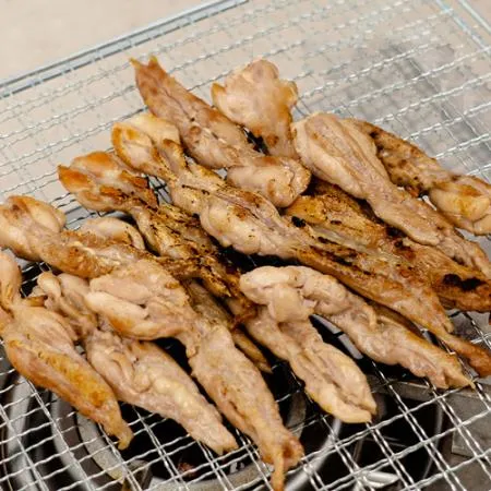 국내산 생 닭목살 1kg 특수부위 세세리 구이용 이미지