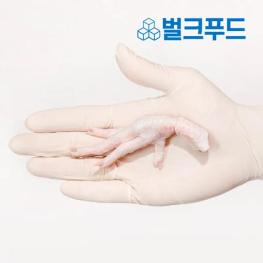 업소용 대용량 육수용 닭발 10kg 국내산 뼈있는 삼계 닭발 냉동 생닭발 약닭발 이미지
