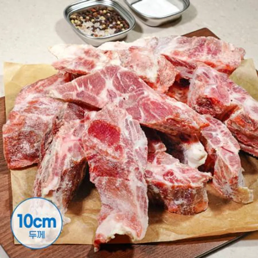 업소용 돼지 목뼈 3kg 10cm 감자탕뼈 돼지뼈 돈뼈찜 고기 이미지