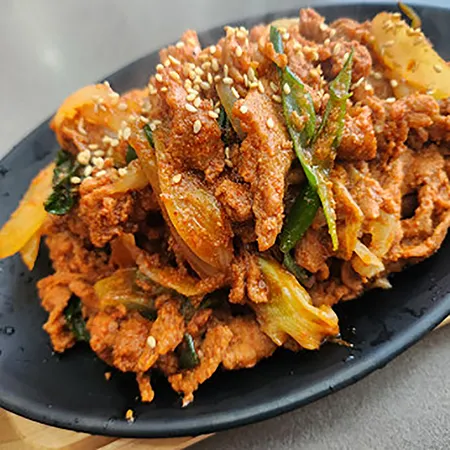 갈비아저씨 매콤 제육볶음 대용량 3kg (300g*10) 이미지