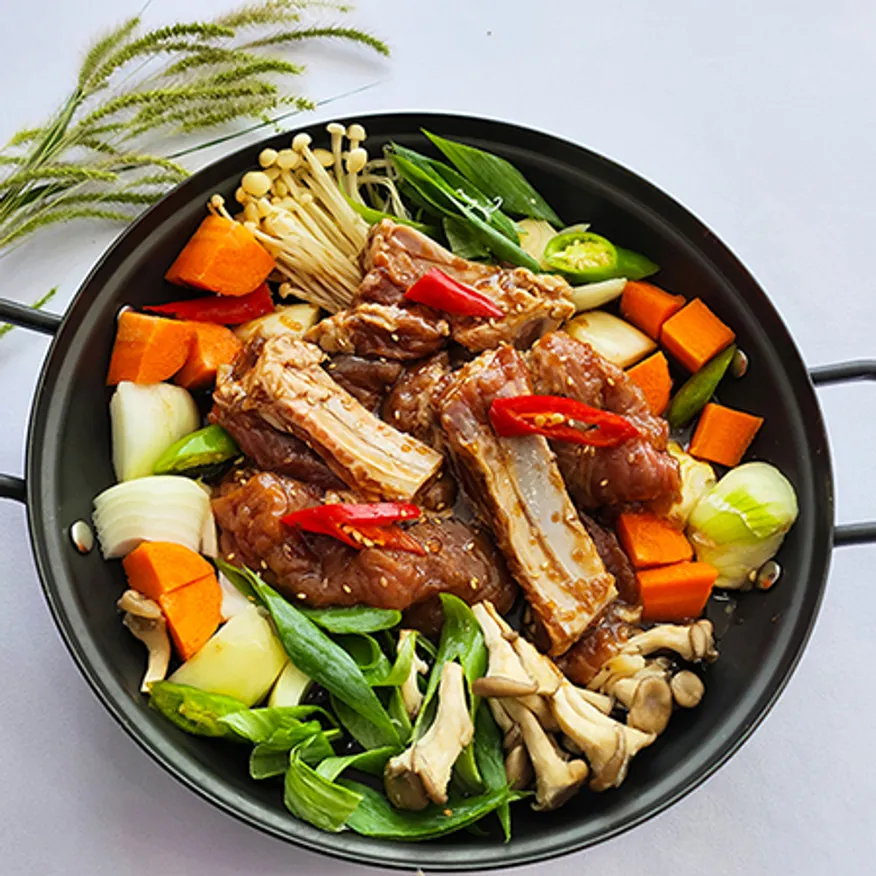 갈비아저씨 국내산 통갈비 수제 돼지갈비 900g 이미지