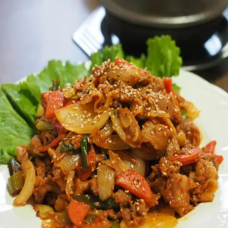 갈비아저씨 매콤 제육볶음 대용량 9kg (900g*10) 이미지