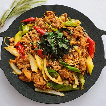 갈비아저씨 매콤 제육볶음 300g 이미지