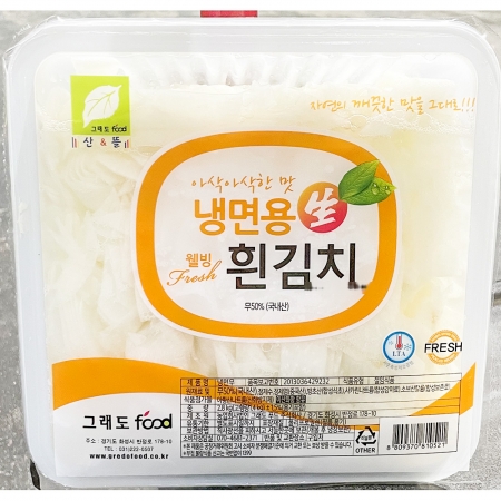 웰빙 냉면김치 무우 흰색 2.8kg 냉면용 무김치 이미지