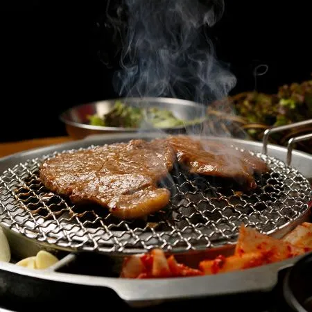 30년 전통 특제양념 돼지목살왕구이 500g 1+1 이미지