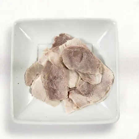 춘풍접객 삶은 돼지 전지 슬라이스 2kg x5개 / (1박스)_국밥용 업소용 대용량 식당용 냉동 앞다리살 이미지