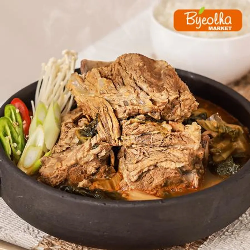 춘풍접객 뼈 해장국 900g_업소용 가정용 식당용 냉동 원팩 밀키트 간단요리 간편식 등뼈 우거지 뼈다귀해장국 이미지