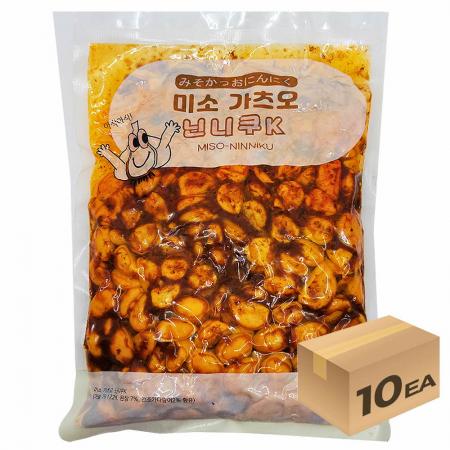 1박스) 아삭아삭 미소가츠오 닌니쿠 된장마늘절임 1kg x 10개입 이미지