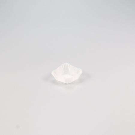 사각머핀컵(45mm/백색) 수입품으로 출고됩니다. 두바이쫀득쿠키 잡쌀 과일 모찌 유산지 포장지