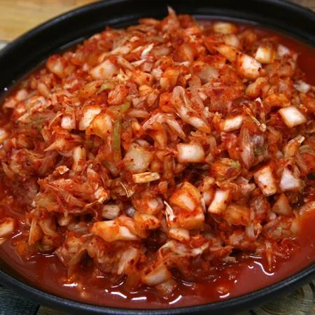 수입 슬라이스 김치 10kg-볶음밥,만두속 업소용 다진김치 (종이박스) 이미지