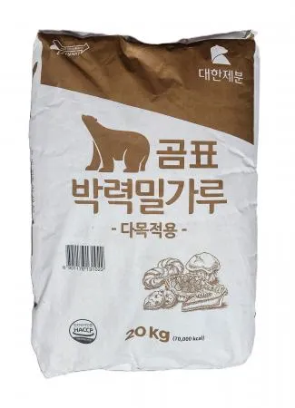대한제분 곰표 박력밀가루 다목적용 20kg 이미지