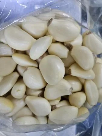 깐마늘(대),1kg. 국산
