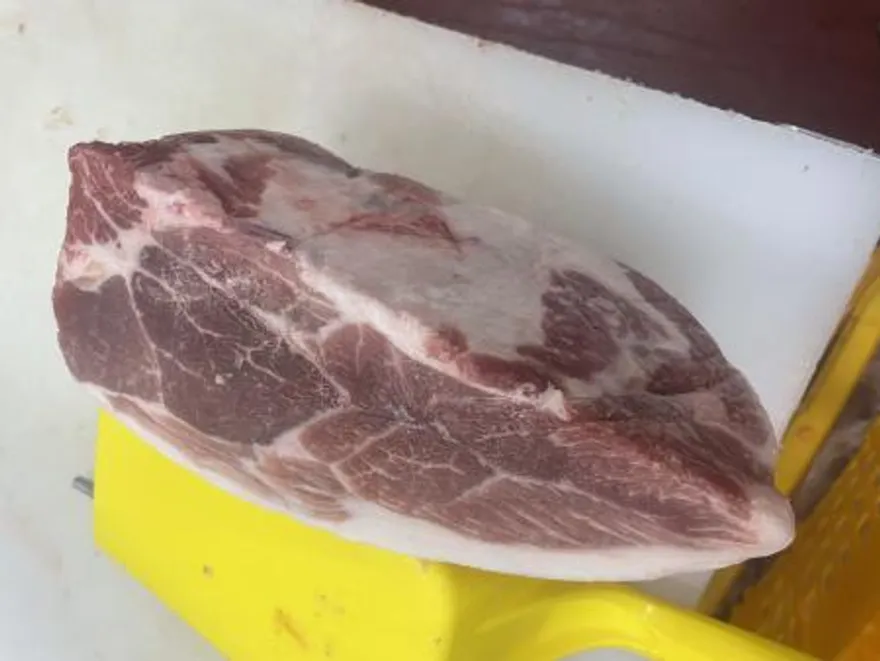 돈전지 1kg,냉동,수육용,통덩어리,국산,밀봉/진공포장 아님 이미지