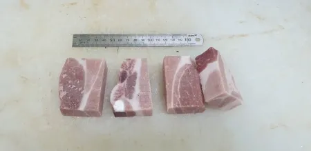 돈육(찜갈비),1Kg(4*5*2cm),냉동,구이용,국산,밀봉/진공포장 아님