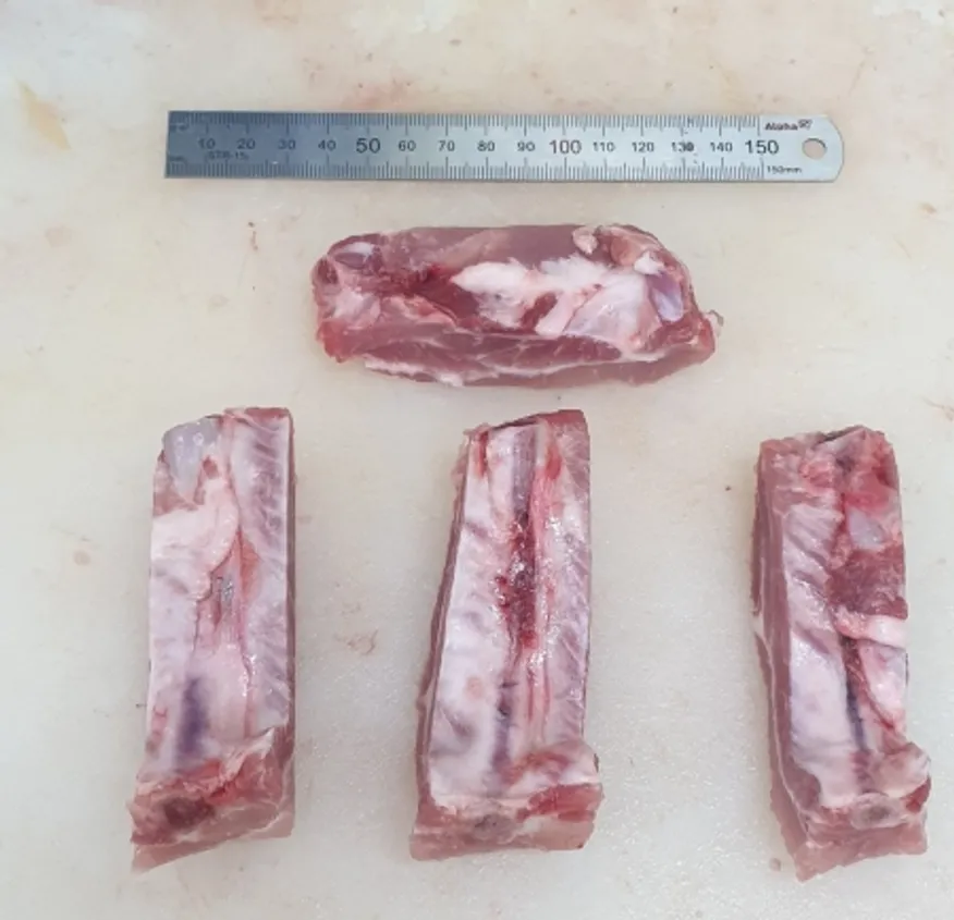 돈육,1Kg(한대씩 절단, 뼈길이 7cm),등갈비,냉동,찜용,국산,밀봉/진공포장 아님 이미지