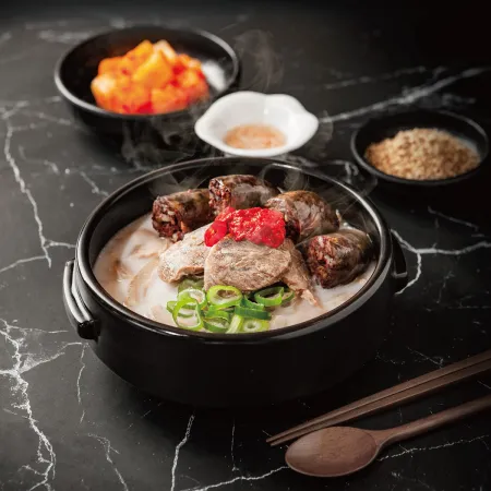 머리고기 볼살슬라이스(순살국밥/볼살수육)1kg*15팩 이미지