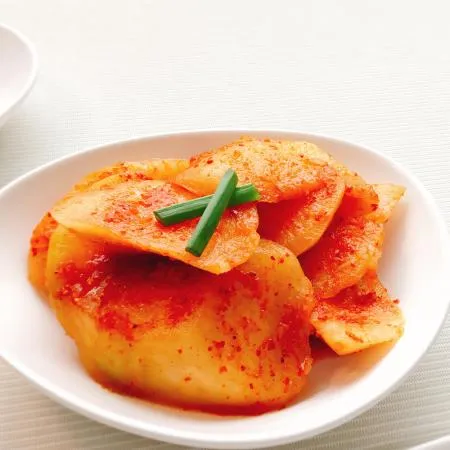 [장독 섞박지 10kg] 따듯한 음식들과 잘 어울리는 국산 석박지