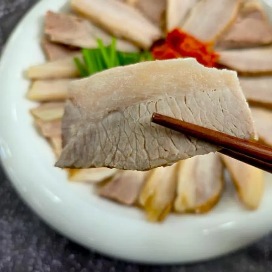 가브리살수육 통보쌈 보쌈고기 삶은가브리살 250g 이미지