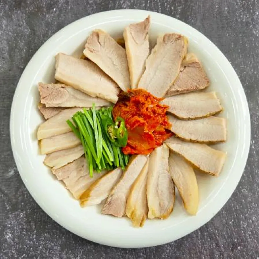 가브리살수육 통보쌈 보쌈고기 돼지고기수육 삶은가브리살 550g 이미지