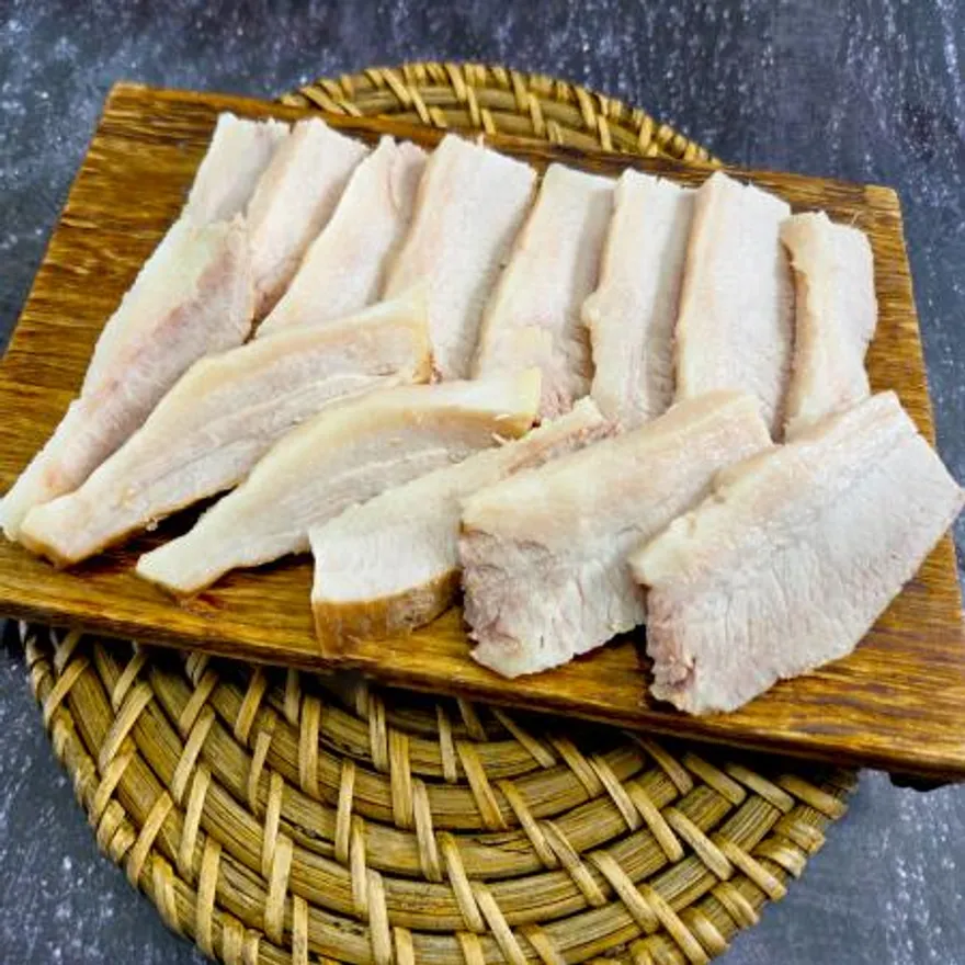 가브리살수육 통보쌈 보쌈고기 돼지고기수육 삶은가브리살 550g 이미지