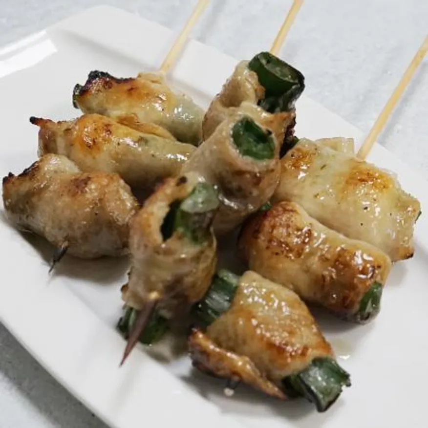 꼬치마트 닭껍질 대파말이 꼬치 10개 1팩 이미지