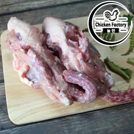 (냉장) 국내산 닭몸통뼈 1kg 육수용 닭뼈 이미지