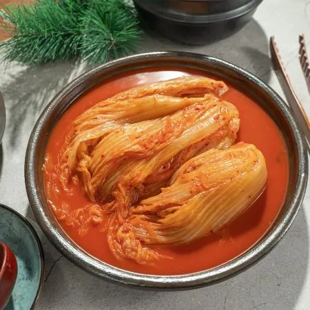 묵은지 김치찜 1.3kg 12팩/box 이미지