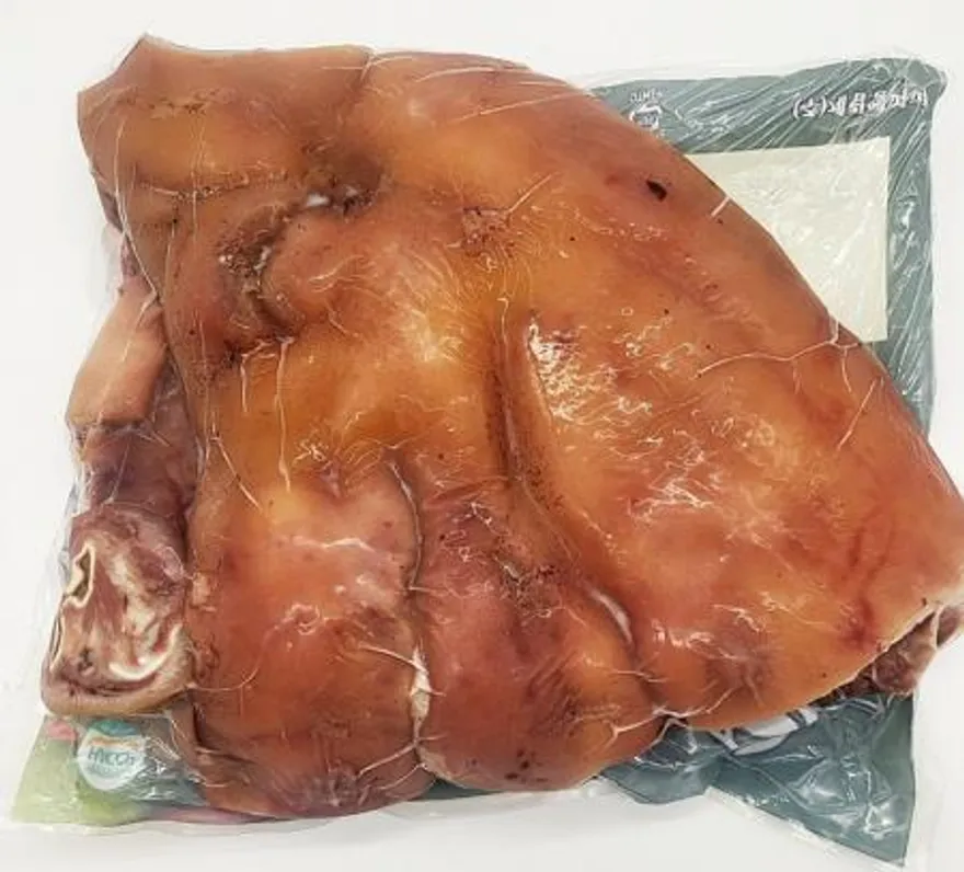 국내산 삶은모돈돼지머리약8~9kg(완숙)딱통 순대국밥 돼지국밥 전골용 탕거리 이미지
