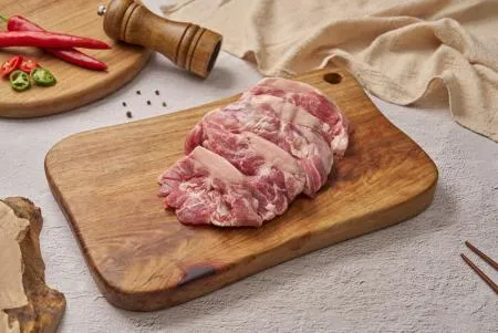 쫄깃한 국내산 꼬들살 2kg_덜미살 뒷고기 구이용 캠핑용 찌개용 돼지고기 식당용 업소용