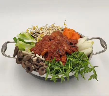 쭈꾸미볶음 450g 간편식 맛집 캠핑 야식 술안주 2~3인분 이미지