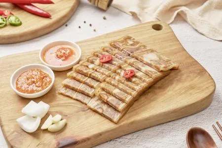 국산 한방 슬라이스 편육 500g_간식 술안주 개업식 경조사 돼지 돼지머리 머리고기 머릿고기 훈푸드 이미지