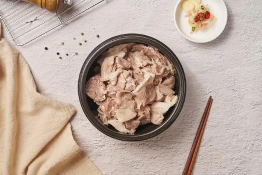 삶은 돈후지 슬라이스 돼지국밥 2kg_순살 살코기 뒷다리 수육국밥 국산 국내산 국밥용 업소용 이미지