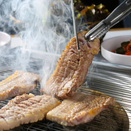 프리미엄 네덜란드산 미박삼겹살/오겹살 큐브 1kg/EA 구이용,볶음용,찌개용 이미지
