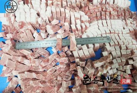 [원흥축산 배송]미국산 냉동 목전지 큐브 1.5cm 5kg(찌개용) 이미지
