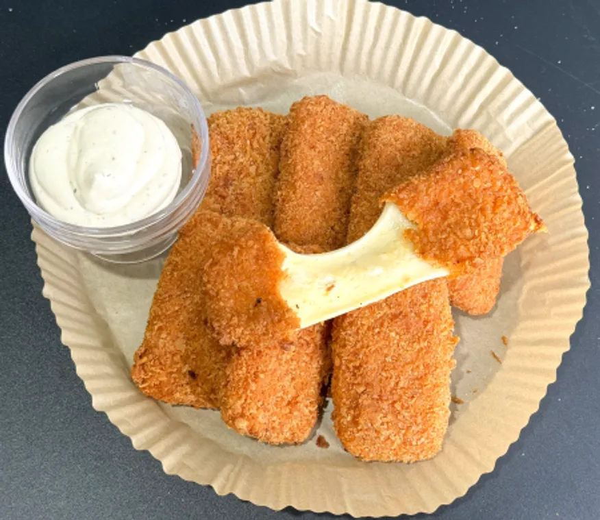 ★인기★ 미국식 핫칠리통치즈스틱 1.2kg (100g 12조각) 냉동 모짜렐라치즈스틱 이미지