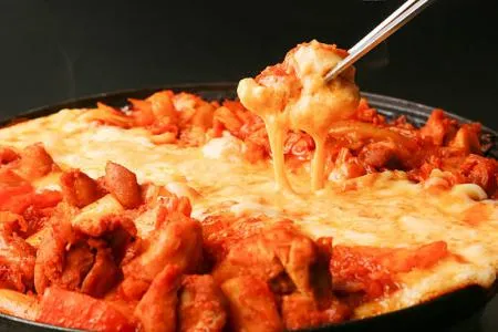 [6개] 사세 조각정육 닭다리살 브라질산 냉동 2kg 닭정육살 닭갈비 이미지