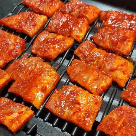 매운 고추장 삼겹살 500g 술안주 이미지