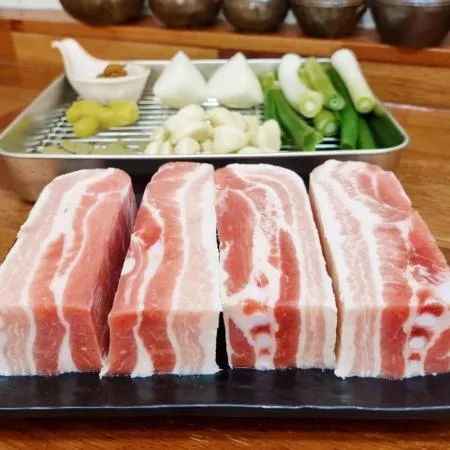 삼겹살 수육용 바베큐용 500g 이미지