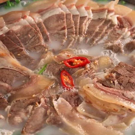 [꿀맛보장] 국내산 한우 소머리 수육전골 750g(소머리300g+사골육수450g+참소스)