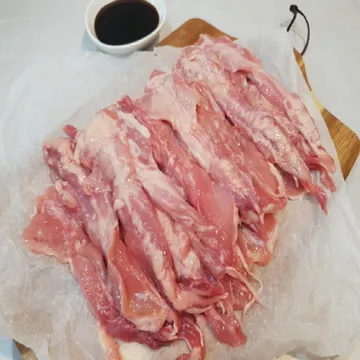 닭목살 1kg 국내산 냉동