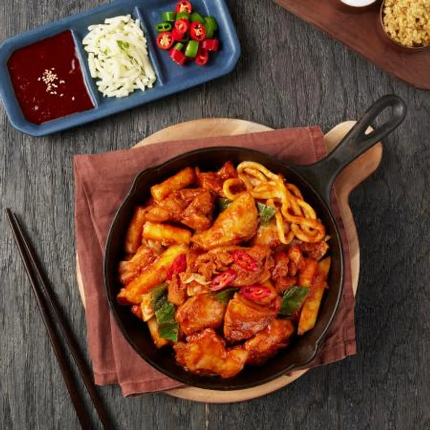 야식만참 춘천식 닭갈비 500g 이미지