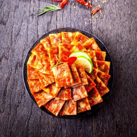 야식만참 매콤닭발편육 250g 이미지