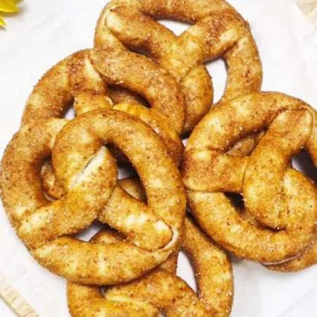 고메 크림치즈 프레즐 100g 8개입 프렛즐 브런치카페