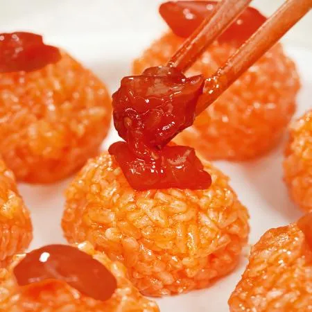 손질 필요없는 탱글한 순살 양념게장 이미지