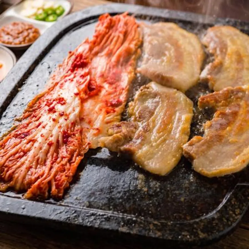 숙성실비김치 3kg 매운김치 묵은지 배추김치 포기김치 실비김치 이미지