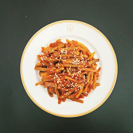 [맛찬]양념마늘쫑 착한식품 4kg x 3개 업소용 대용량 반찬 이미지