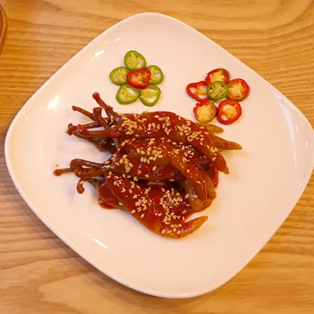 [맛찬]양념고추무침 착한식품 4kg 업소용 대용량 반찬 이미지