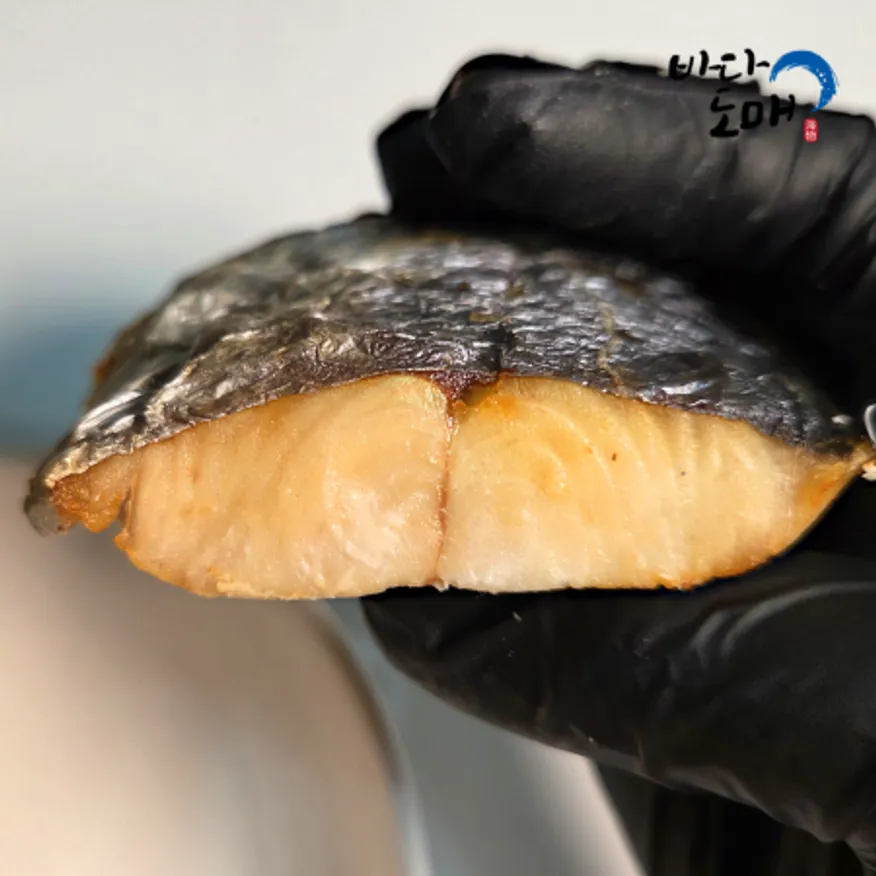 국내산 삼치 99.9%가시제거 순살 800g 냉동 저염 이미지