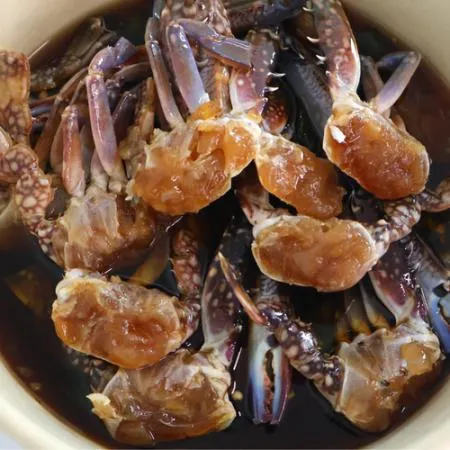 [여우마을] 업소용 절단 꽃게장 돌산 간장게장 1kg 이미지