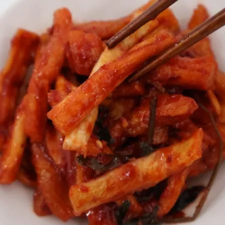 [여우마을] 국내제조 업소용 무말랭이무침 4kg 이미지